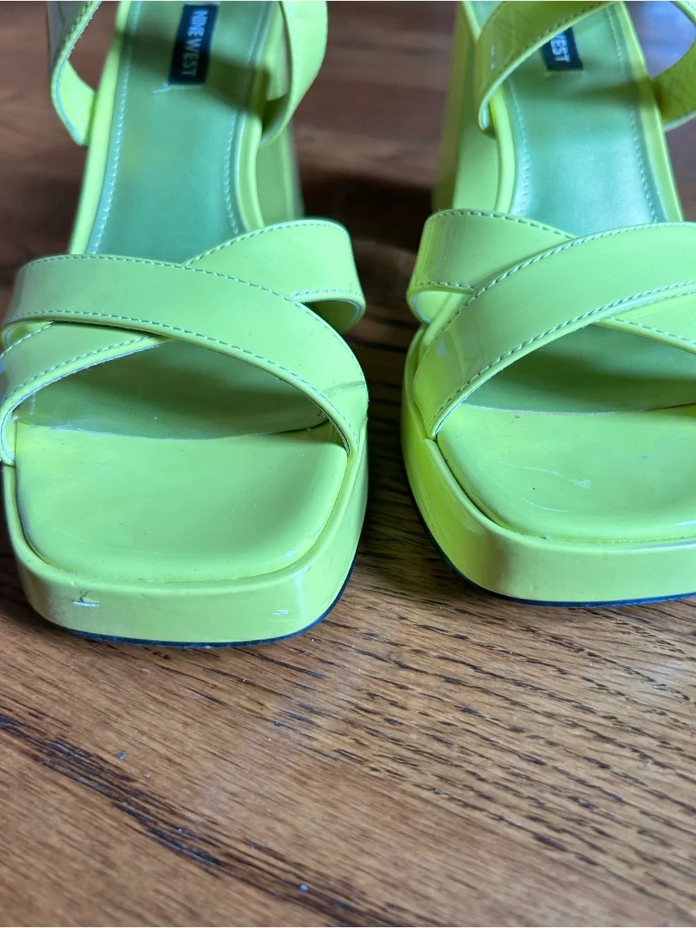 Nine West Lime Green Block Heel Sandals – Women’s Size 8.5